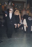 Nov 2001 2